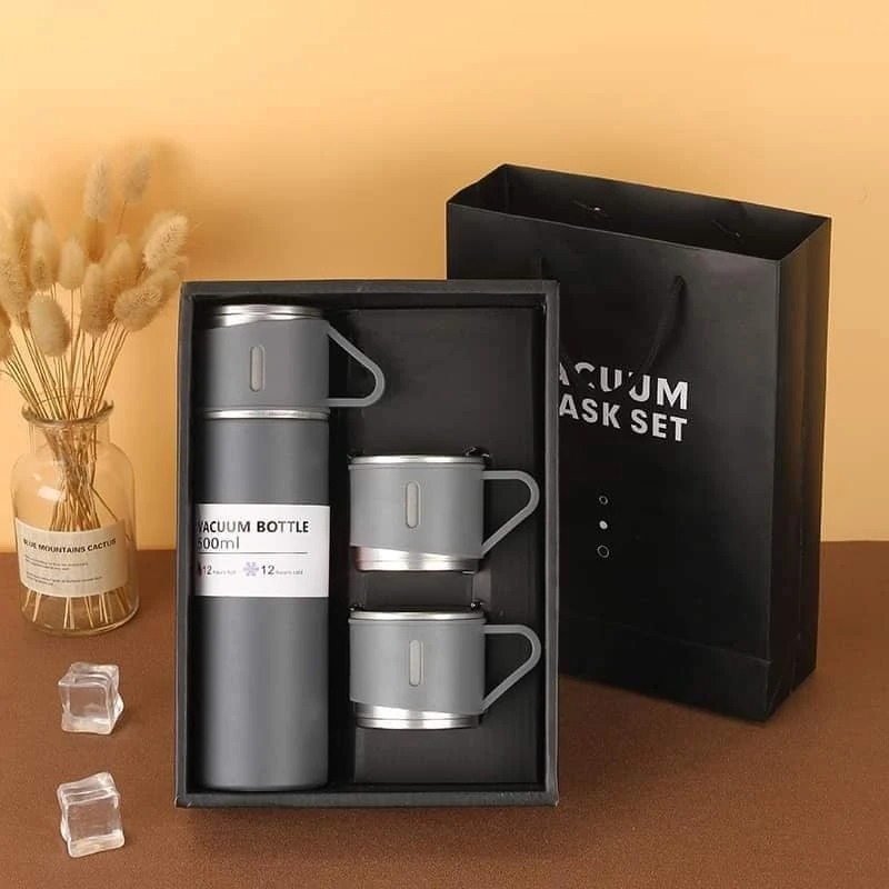 Stainless Steel Flask Set With 3 Cups